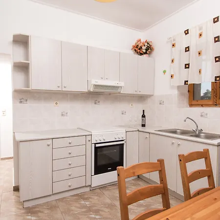 Spacious Two Bedroom *